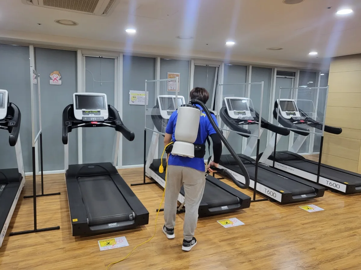 안산시 단원구 원곡동 헬스장 탕비실 직원 휴게공간 위생청소 사례 - 행진크린
